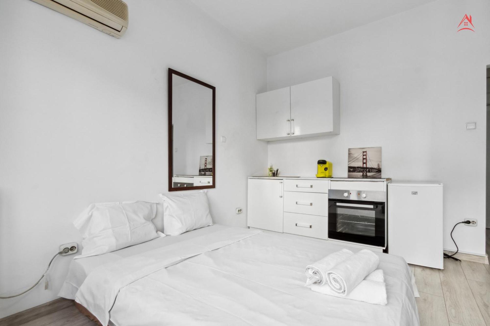 Atheneum Easy Retreat Daire Bükreş Dış mekan fotoğraf